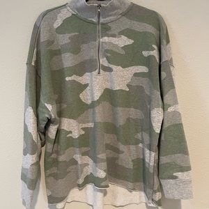 Camo oversized sweater